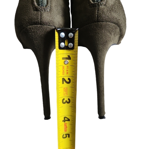 REVAMPED By Sirens - Picture 10 of 10